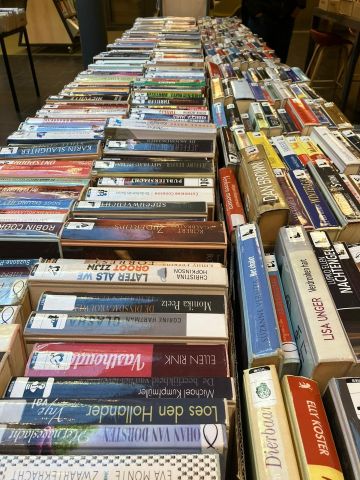 Foto van Start boekverkoop afgeschreven boeken