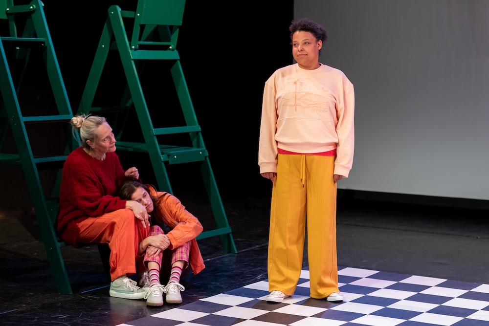Foto van Theatervoorstelling: Mijn moeder is een MenS.